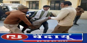 देखिए बदायूं जिला अस्पताल इमरजेंसी पर मुर्दों से ज्यादा घायल मरीजों की दुर्दशा…