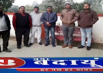 मथुरा की विवाहिता ने बदायूं में फंदे पर झूलकर की आत्महत्या