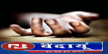 प्रेमी के साथ पकड़ी किशोरी ने फंदे पर झूलकर दी जान