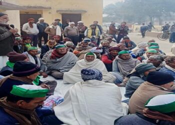 किसान नेताओं ने म्याऊं ब्लाक में ताला लगाने का किया ऐलान तो फिर क्यों हुए अफसर परेशान…