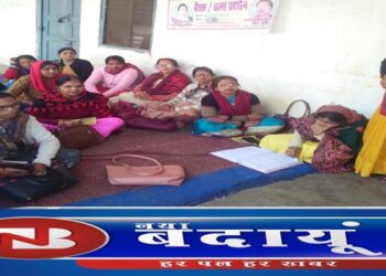 आंगनबाड़ी कार्यकत्रियों का वेतन बढ़ाकर करें दस हजार रुपयें