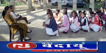 राष्ट्रीय सेवा योजना शिविर में छात्राओं को पढ़ाया जागरूकता का पाठ