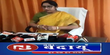 पिता पर सवाल किए तो प्रेसवार्ता से उठकर चली गईं भाजपा सांसद डा. संघमित्रा मौर्य