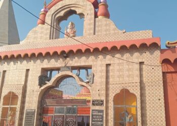 प्रशासन आज से मंदिर और शक्तिपीठों पर कराएगा अखंड पाठ