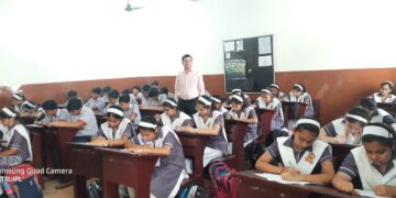 ब्लूमिंगडेल स्कूल बदायूं में विज्ञान प्रतियोगिता संपन्न