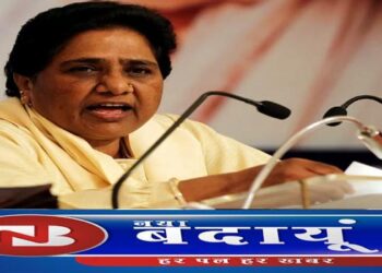 दो हजार के गुलाबी नोट बंदी पर बसपा सुप्रीमो बोलीं,                  नोटबंदी से पहले परिणाम पर अध्ययन जरूरी