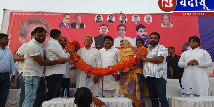 सपा राष्ट्रीय महासचिव सलीम शेरवानी बोले, शहर का विकास चाहिए तो फातिमा को जिताईए