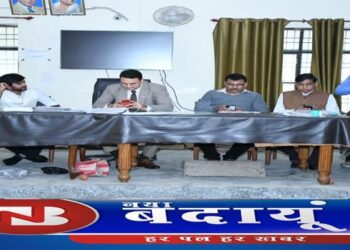 एसआईआर कार्य तेजी से दिखायें प्रगति : जिला निर्वाचन अधिकारी