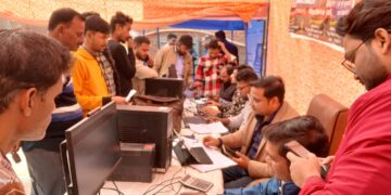 ओटीएस योजना : कैंप में बकाया बिल चुकाने को उमडा उपभोक्ताओं का सैलाब 