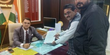 सचिवों ने मोर्चा खोला : शासकीय कार्यों को बाधित करेगी ऑनलाइन हाजरी