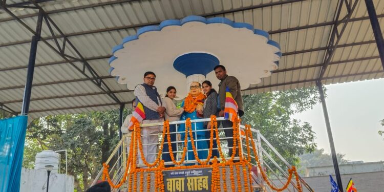 बदायूं में परिनिर्वाण दिवस पर याद किए गए बाबा साहेब डॉ. भीमराव अंबेडकर