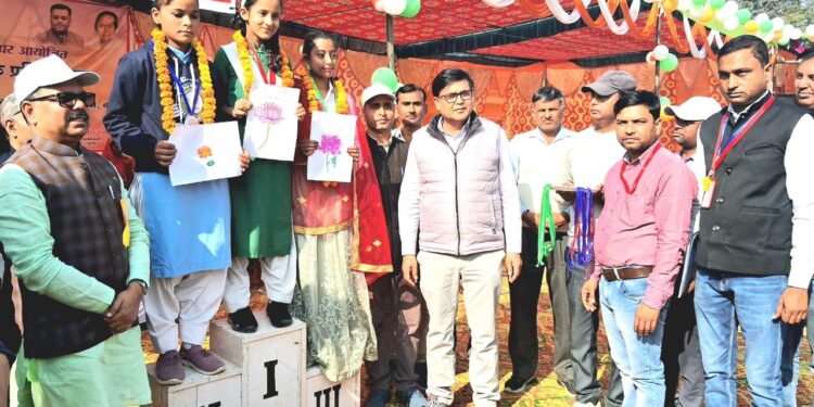 अंतर्तराष्ट्रीय दिव्यांगजन दिवस : खेलकूद प्रतियोगिता में दिव्यांग बच्चों ने दिखाई प्रतिभा