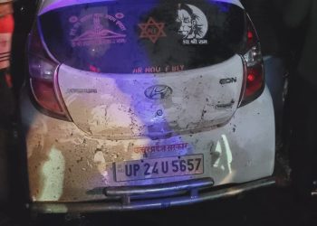 उत्तर प्रदेश सरकार लिखी गाड़ी से 12 किलो मीटर तक घसीटते बदायूं पहुंचा युवक का शव, हंगामा