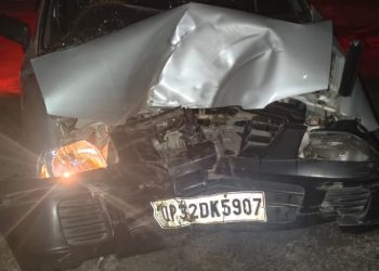 लखीमपुर के पलिया में ट्रक ने कार को रौंका, चालक की मौत