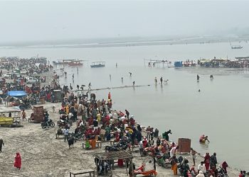 पौष पूर्णिमा: कछला गंगा घाट पर उमड़ा आस्था का सैलाब, लाखों श्रद्धालुओं ने लगाई डुबकी
