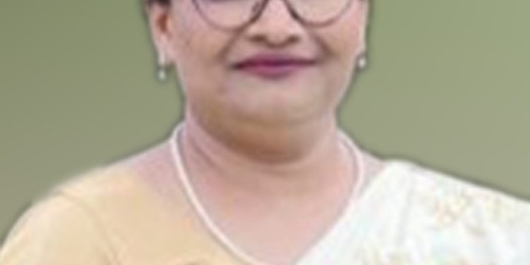 सफलता के लिए सकारात्मकता और निष्ठा है अनिवार्य : डॉ इति अधिकारी 