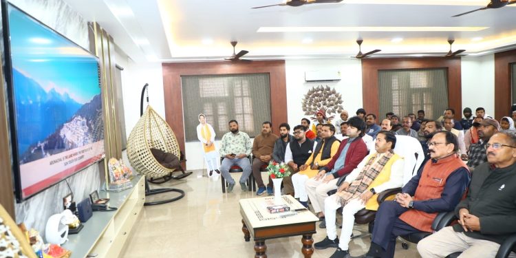 बदायूं में सुना गया प्रधानमंत्री का 130वां संस्करण मन की बात, केंद्रीय मंत्री बोले मोदी के नेतृत्व में युवा भारत आत्मनिर्भरता की ओर अग्रसर..