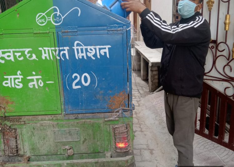 बदायूं शहर से हर रोज निकलता 57 टन कूड़ा, निस्तारण को शहर के चारों कोनों पर नगर पालिका ने लगाये प्लांट