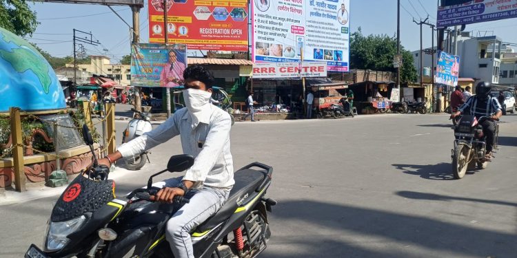 38 डिग्री पर झुलसा बदायूं, सड़कों पर सन्नाटा