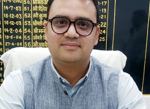 दातागंज में गिरी गाज : सात एसडीएम-तीन तहसीलदार के तबादला