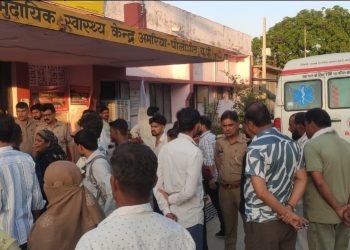 पीलीभीत में ट्रक की टक्कर से महिला की मौत, कोहराम