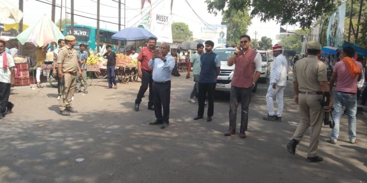 सीएम योगी की बदायूं पर नजर : मुख्यमंत्री दूत ने अचानक देखीं व्यवस्थाएं