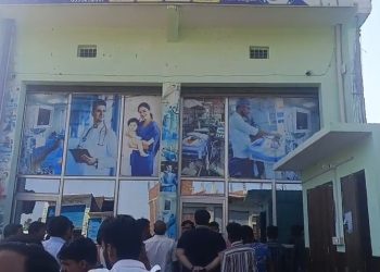 प्रशासन सख्त हुआ तो सहसवान के स्वास्थ्य अफसरों ने मजबूरी में सील किया सेवा अस्पताल
