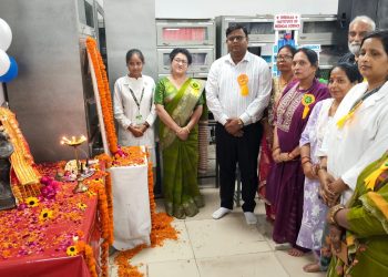 अंतर्राष्ट्रीय नर्सेज दिवस : शिखर इंस्टिट्यूट ऑफ़ नर्सिंग में हुआ भव्य आयोजन, नर्सों का सम्मान