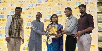 जीएनआईओटी ग्रेटर नोएडा ने सम्मानित किये बदायूं के शिक्षक-शिक्षिकाएं