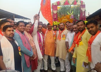 भामाशाह जन्मोत्सव पर वजीरगंज में पहली बार निकली भव्य शोभायात्रा, पुष्पवर्षा से हुआ स्वागत