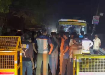 बदायूं में बिजली संकट पर जनता का फूटा गुस्सा, आधी रात को शाहबाजपुर चौराहे पर घंटों जाम