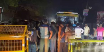 बदायूं में बिजली संकट पर जनता का फूटा गुस्सा, आधी रात को शाहबाजपुर चौराहे पर घंटों जाम