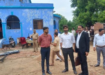 हाईकोर्ट के आदेश पर पुलिस और प्रशासन ने बुल्डोजर चलाया, डीएसए कोठी से हटवाया अतिक्रमण और दिलाया कब्जा, फोर्स रहा तैनात