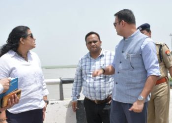 आषाढ़ अमावस्या कल : कछला सहित गंगा घाटों पर होगा स्नान, डीएम-एसएसपी ने परखीं व्यवस्थाएं