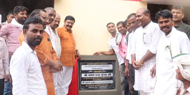 गड्ढा मुक्तिकरण योजना से बदायूं में विकास को नई गति, 54 लाख की परियोजनाओं का लोकार्पण
