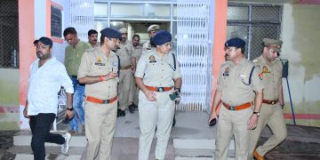 बदायूं में डबल मर्डर का इनामी आरोपी मुठभेड़ में गिरफ्तार, पुलिसकर्मी घायल