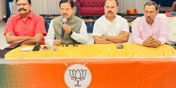 लखनऊ से जुड़ी बदायूं के विकास की पटरी, कल से चलेगी बदायूं से लखनऊ को ट्रेन