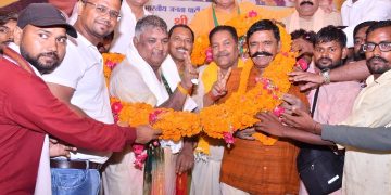 भाजपा के प्रदेश उपाध्यक्ष बनने के बाद पहली बार बदायूं पहुंचे दुर्विजय सिंह शाक्य का ऐतिहासिक स्वागत