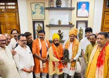 भाजपा बृज क्षेत्र अध्यक्ष पूरन लाल लोधी का बदायूं में ऐतिहासिक स्वागत, ढोल-नगाड़ों और जयघोष से गूंजा जनपद