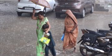 बदायूं में झमाझम बारिश से जनजीवन प्रभावित, शहर से गांव तक जलभराव