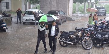 बदायूं में अत्याधिक बारिश : कक्षा एक से आठवीं तक के दो दिन बंद रहेंगे सभी विद्यालय
