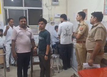 बदायूं में पुलिस मुठभेड़: 50 हजार का इनामी डकैत जितेंद्र ढेर, दो पुलिसकर्मी भी घायल