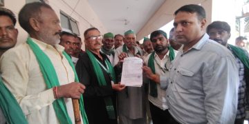भ्रष्टाचार और अनियमितताओं को लेकर भाकियू (असली) का तहसील सदर में प्रदर्शन