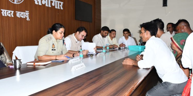 सम्पूर्ण समाधान दिवस : फरियादी को न्याय दिलाना प्रशासन की सर्वोच्च प्राथमिकता : डीएम