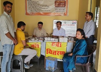 सीएमओ ने किया मुख्यमंत्री आरोग्य स्वास्थ्य मेलों का निरीक्षण, स्टाफ का बीपी हाई