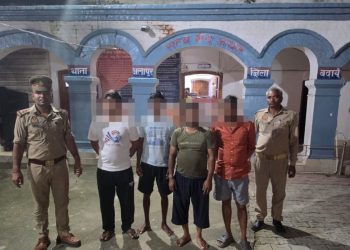 उसावा के डॉक्टर राहुल सिद्धार्थ के साथ मारपीट-गाड़ी में तोड़फोड़ का वीडियो वायरल, चार आरोपी गिरफ्तार, मुकदमा दर्ज