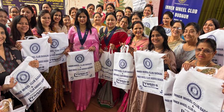 प्लास्टिक को कहें ना, कपड़े के थैले को अपनाएं, इनरव्हील क्लब का संयुक्त पर्यावरण जागरूकता अभियान