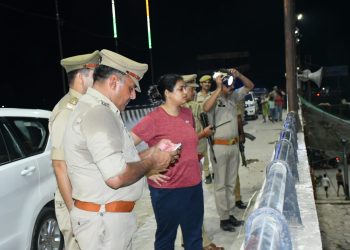 बदायूं में कांवड़ यात्रा : SSP अंकिता शर्मा ने कछला गंगा घाट का किया निरीक्षण