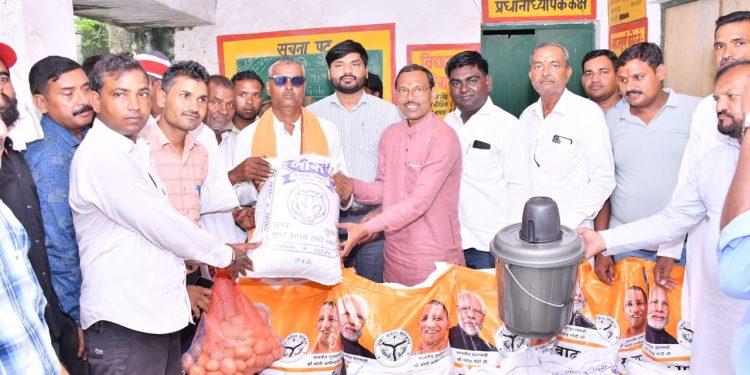 आपदा की घड़ी में किसी को अकेला नहीं छोड़ा जाएगा, हर जरूरतमंद तक पहुंचेगी मदद : हरीश शाक्य