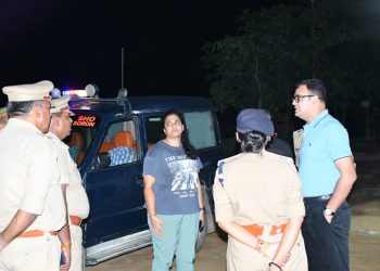 कछला गंगा घाट और कांवड़ मार्ग का डीएम-एसएसपी ने किया निरीक्षण